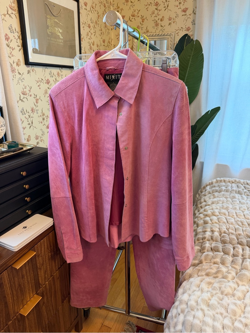 Vintage Pink Suede Jacket & Pant set sz 8
